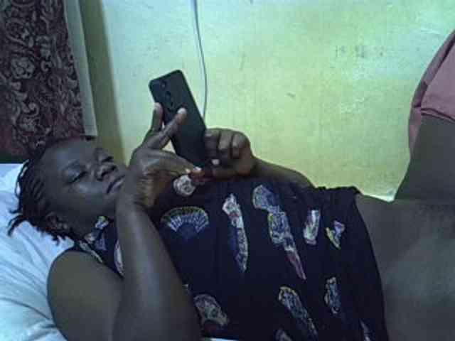 Pretty-doll webcam