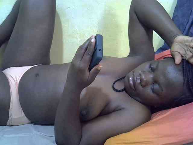 Pretty-doll webcam