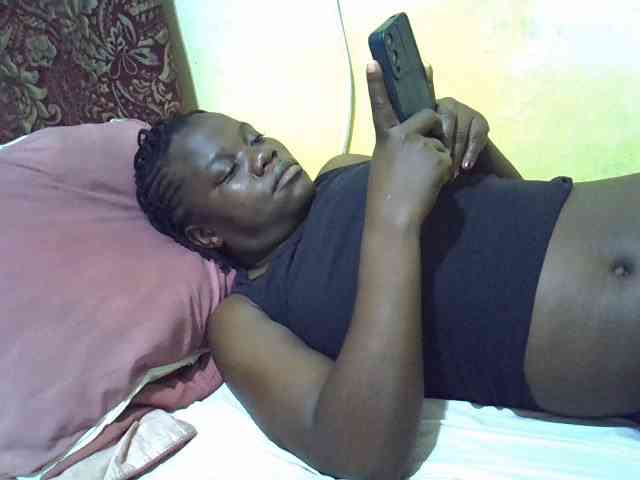 Pretty-doll webcam
