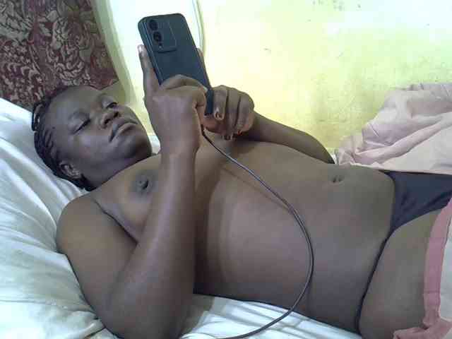 Pretty-doll webcam