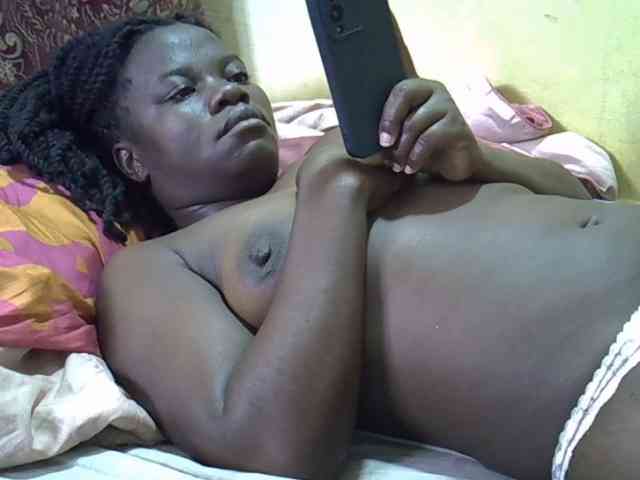 Pretty-doll webcam