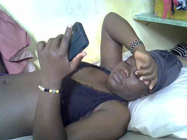 Pretty-doll webcam