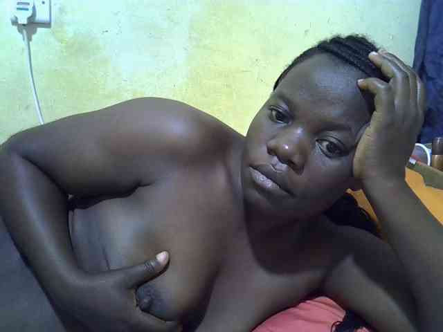 Pretty-doll webcam