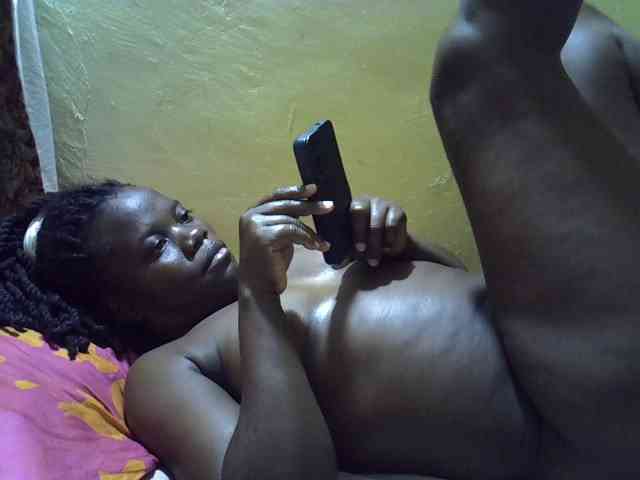 Pretty-doll webcam