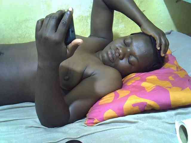 Pretty-doll webcam
