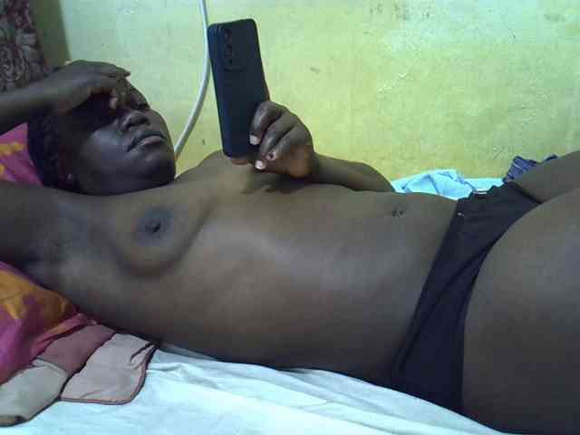 Pretty-doll webcam