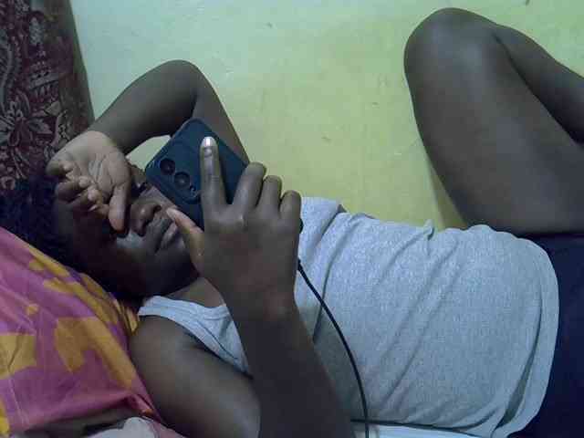 Pretty-doll webcam
