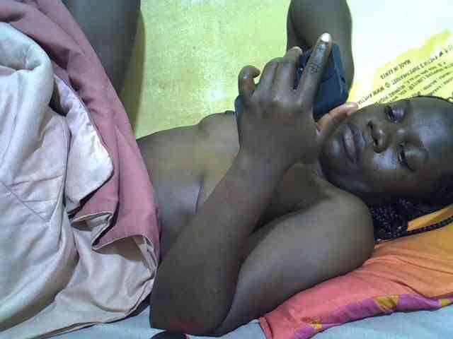 Pretty-doll webcam