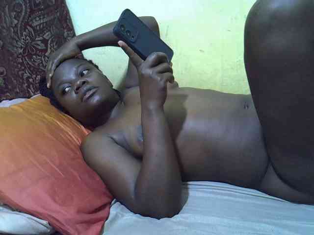 Pretty-doll webcam