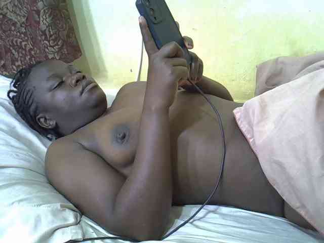 Pretty-doll webcam