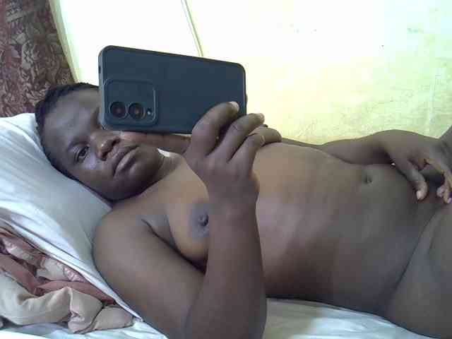 Pretty-doll webcam