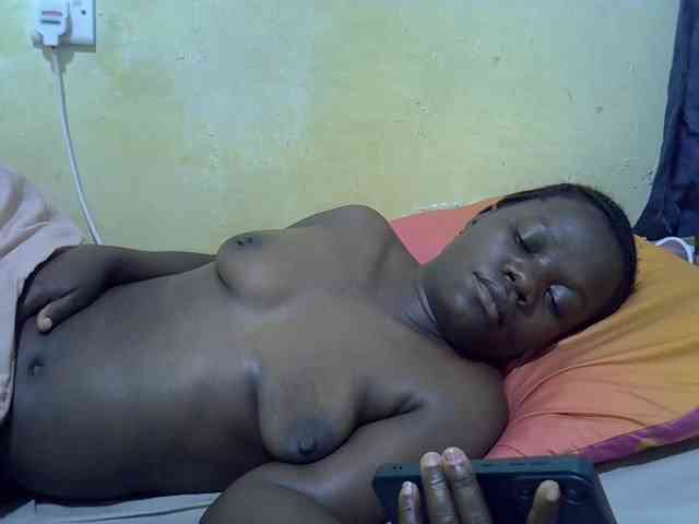 Pretty-doll webcam
