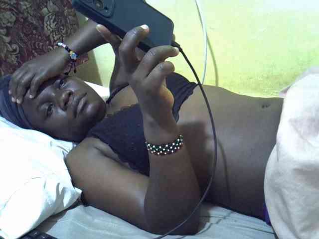 Pretty-doll webcam
