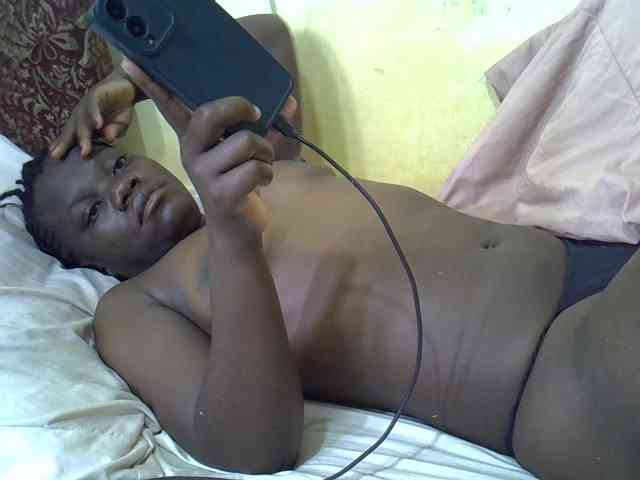 Pretty-doll webcam