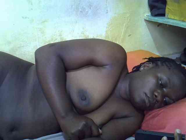 Pretty-doll webcam
