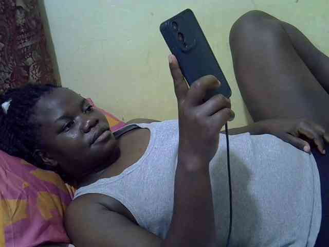 Pretty-doll webcam