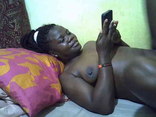 Pretty-doll webcam