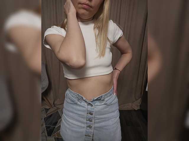 le modèle Savuka est en webcam porno dans un show sur le site bongacams, il possède les tags suivants: White/Caucasian,Blonde,Trimmed