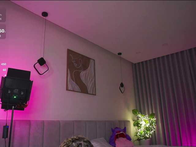 PLUXURY-'s BongaCams show and profile