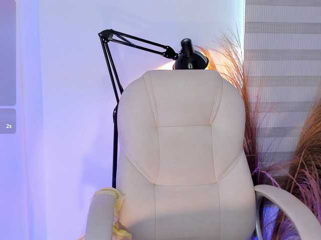 Allisonowens live cam on BongaCams