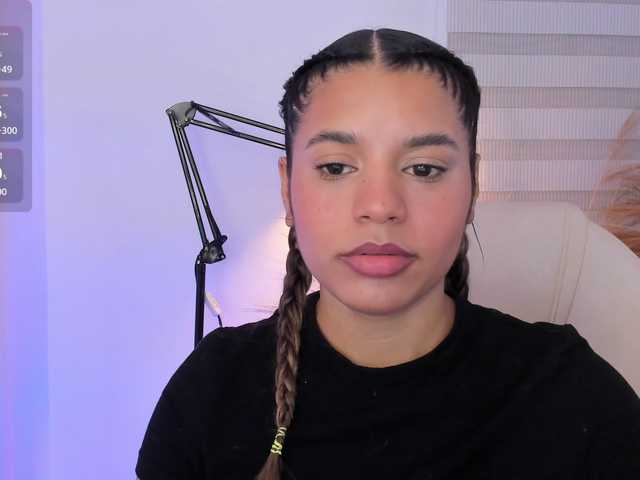 Allisonowens live cam on BongaCams