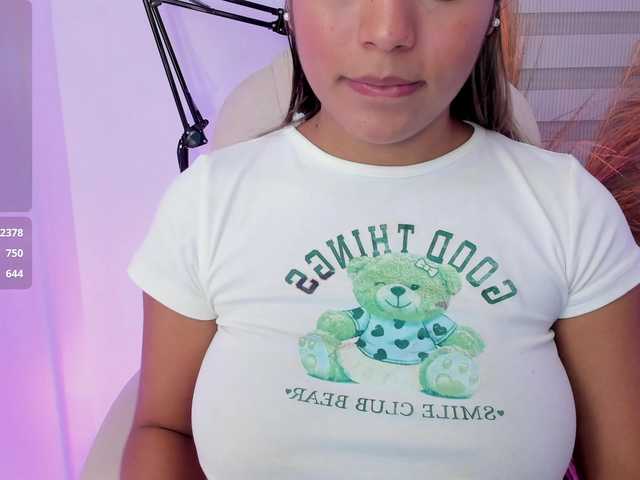 Allisonowens's BongaCams show and profile