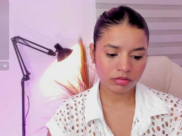 Allisonowens's BongaCams show and profile