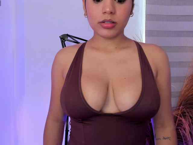 Allisonowens webcam