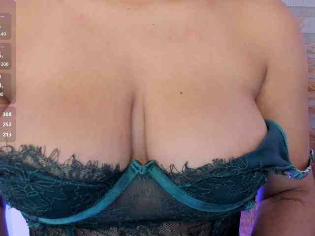 Allisonowens webcam