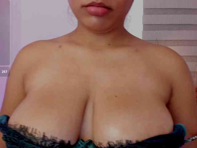 Allisonowens webcam