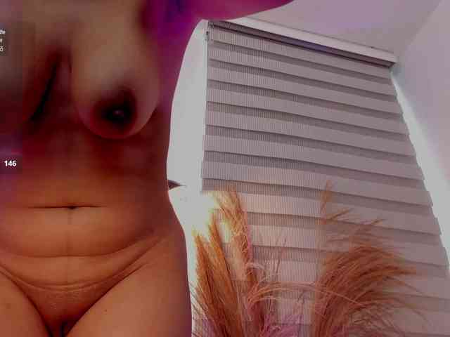 Allisonowens webcam