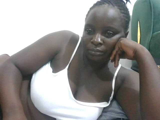Sexyblackgal10 live cam on BongaCams
