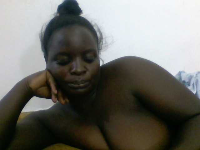 Sexyblackgal10 live cam on BongaCams