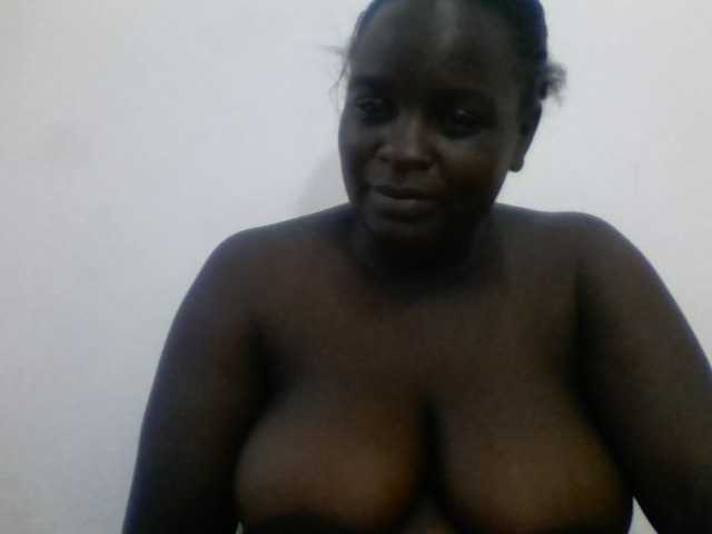 Sexyblackgal10 live cam on BongaCams