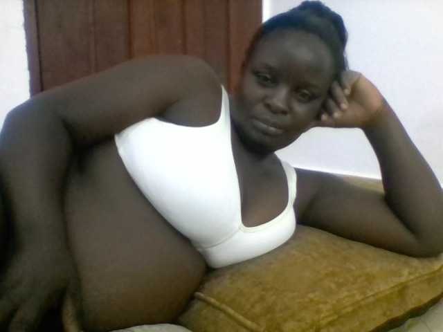 Sexyblackgal10 live cam on BongaCams