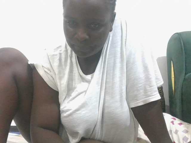 Sexyblackgal10 live cam on BongaCams