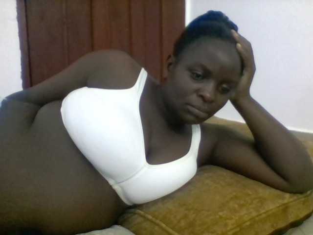 Sexyblackgal10 live cam on BongaCams