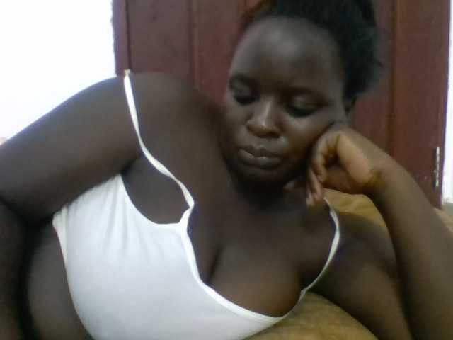 Sexyblackgal10 live cam on BongaCams