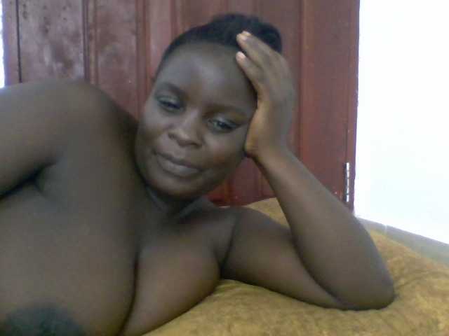 Sexyblackgal10 live cam on BongaCams
