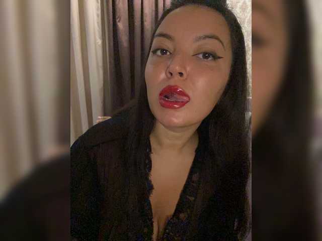 3hotandyoung3