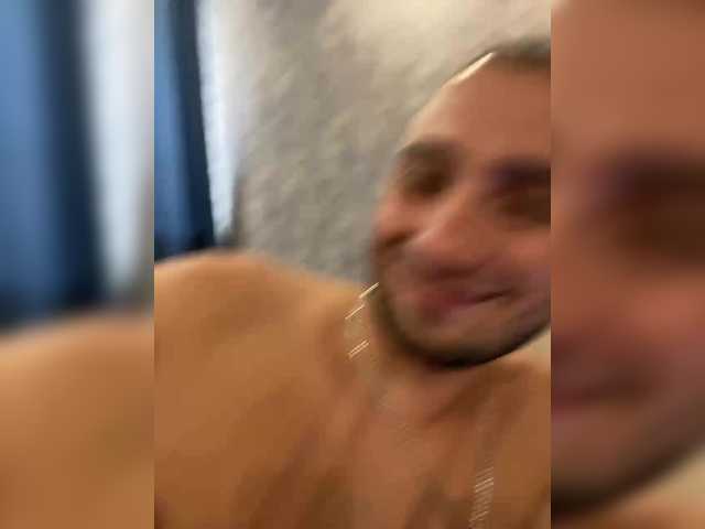 3hotandyoung3