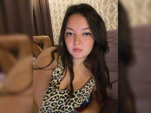 3hotandyoung3