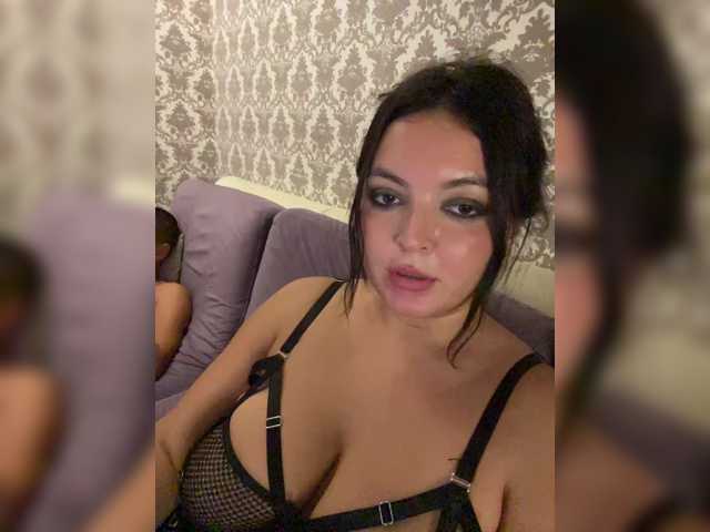 3hotandyoung3