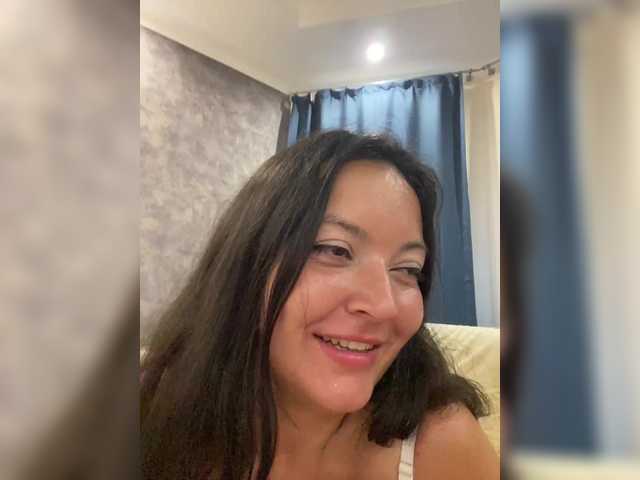 3hotandyoung3 online