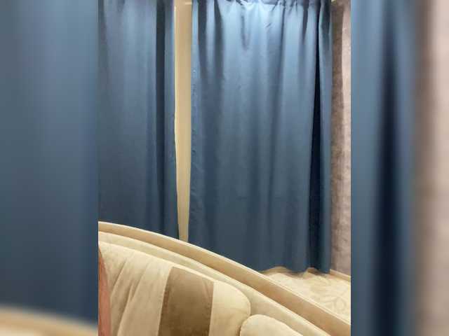  3hotandyoung3 chat room
