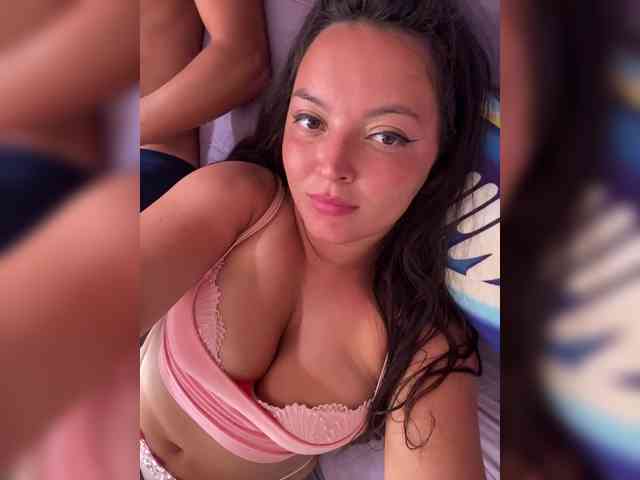 3hotandyoung3