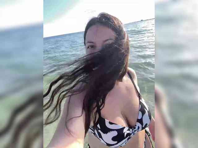 Meat_girl_Skeleton_man webcam