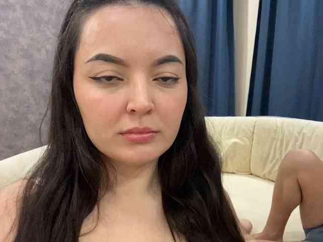 3hotandyoung3