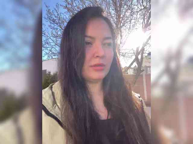 Meat_girl_Skeleton_man webcam