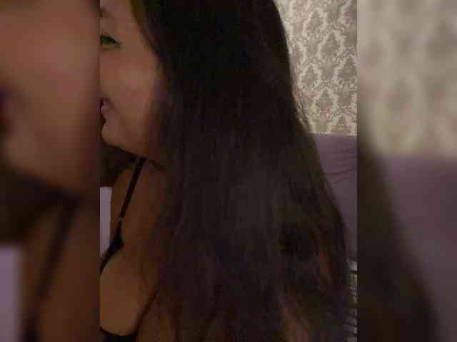 3hotandyoung3